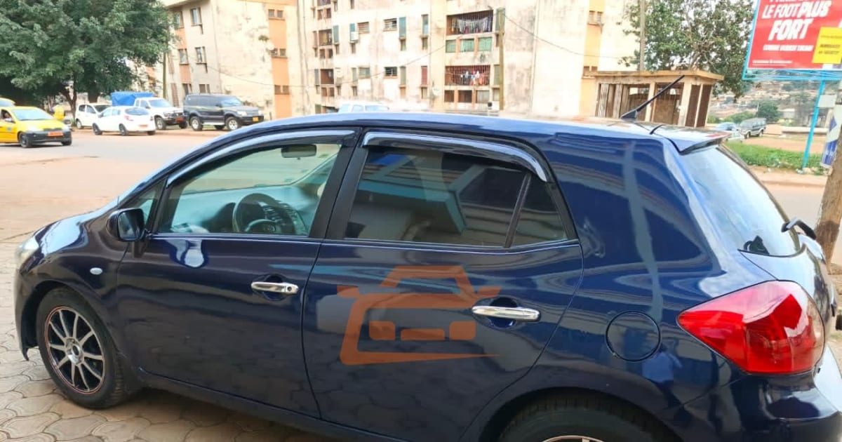 2009 Toyota Auris à Yaounde — photo 9/9