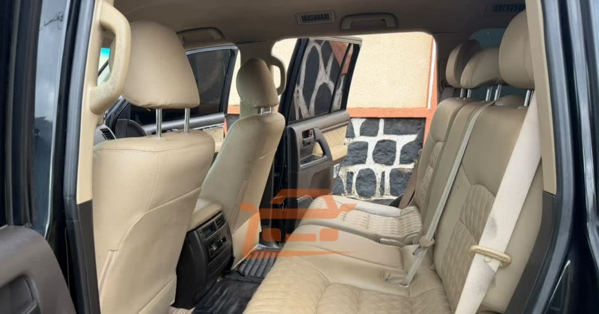 2016 Toyota Land Cruiser à Yaounde — photo 8/8