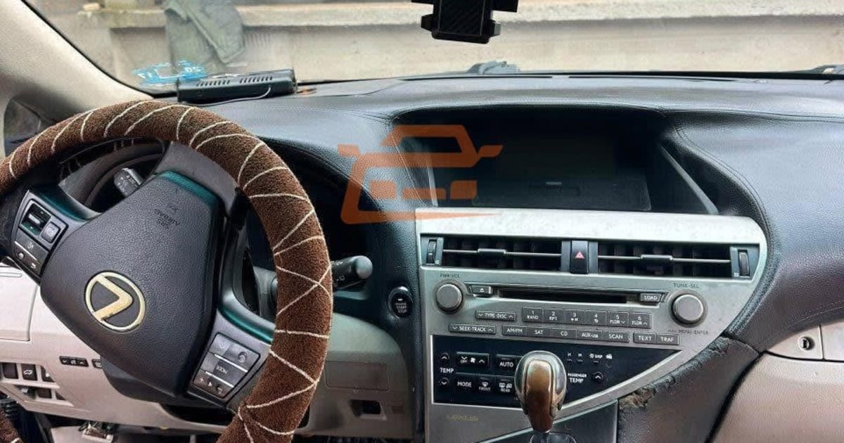 2024 Lexus Rx 350 à Douala — photo 4/9