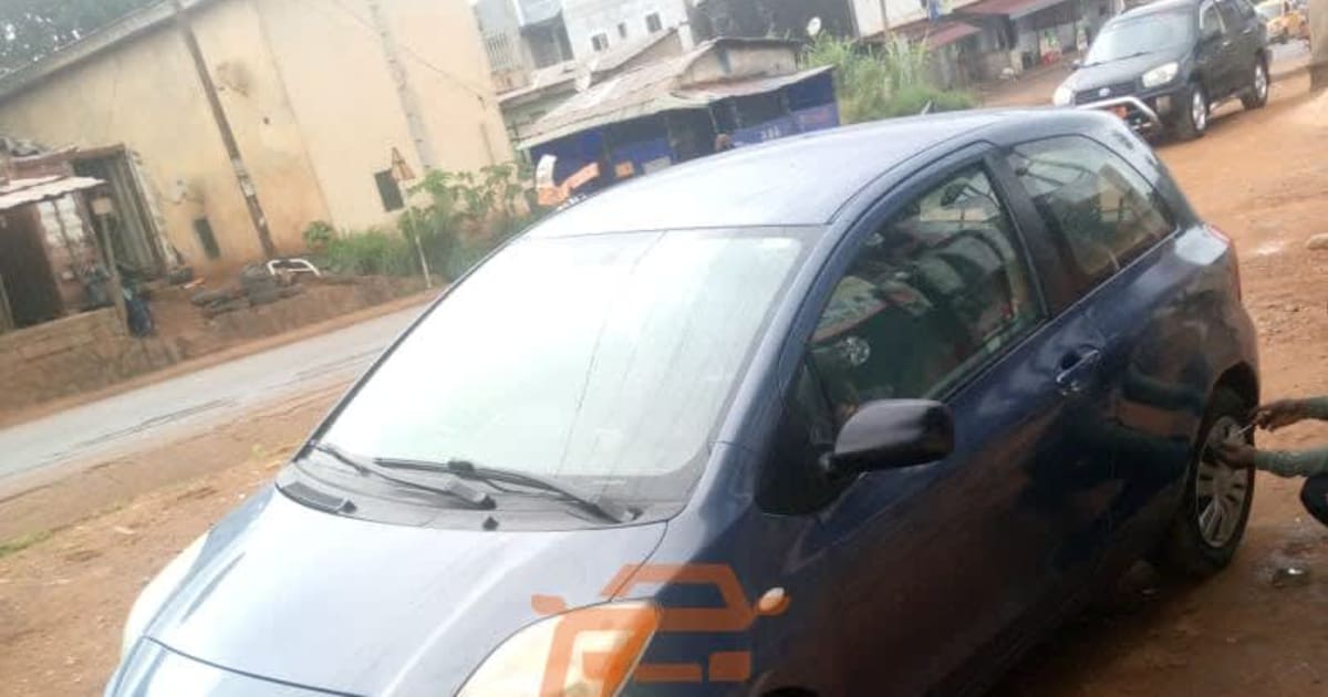 2008 Toyota Yaris à Douala