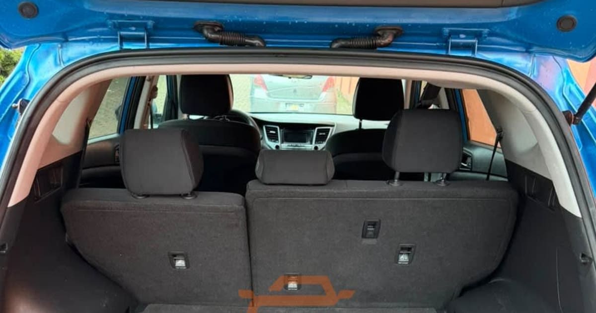 2017 Hyundai Tucson à Douala — photo 8/9