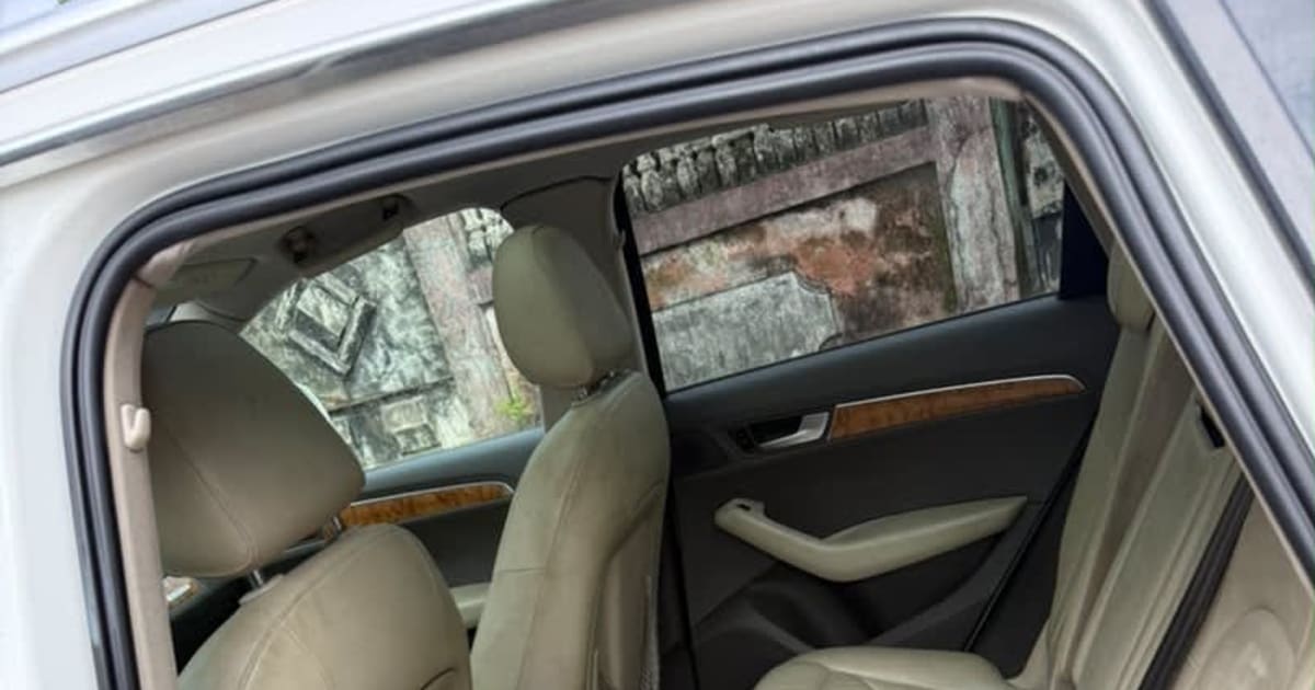 2010 Audi Q5 à Douala — photo 6/9
