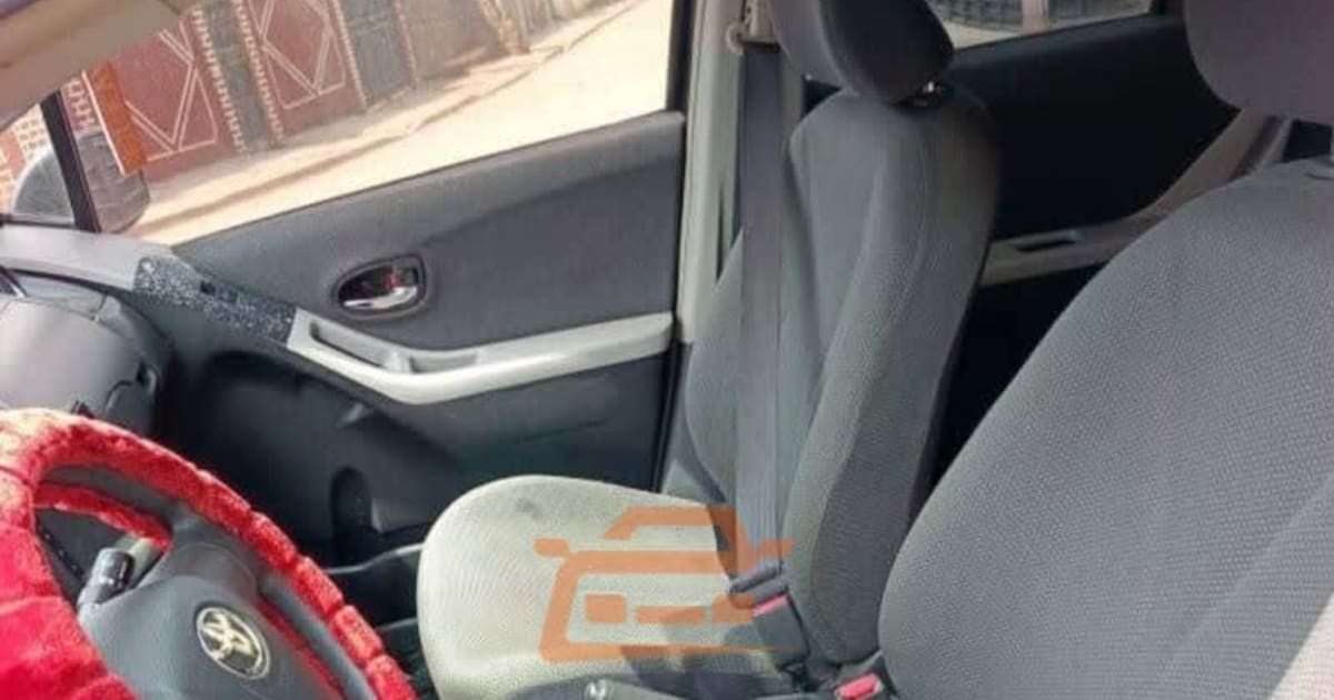 2008 Toyota Yaris à Yaounde — photo 6/8