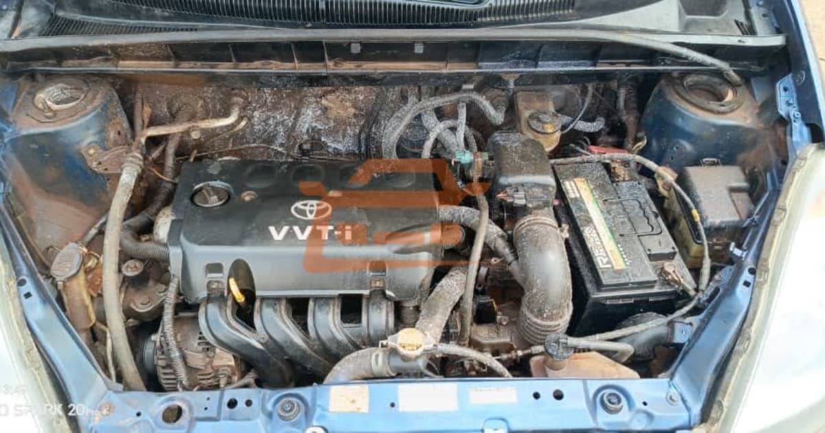2003 Toyota Yaris à Yaounde — photo 2/7