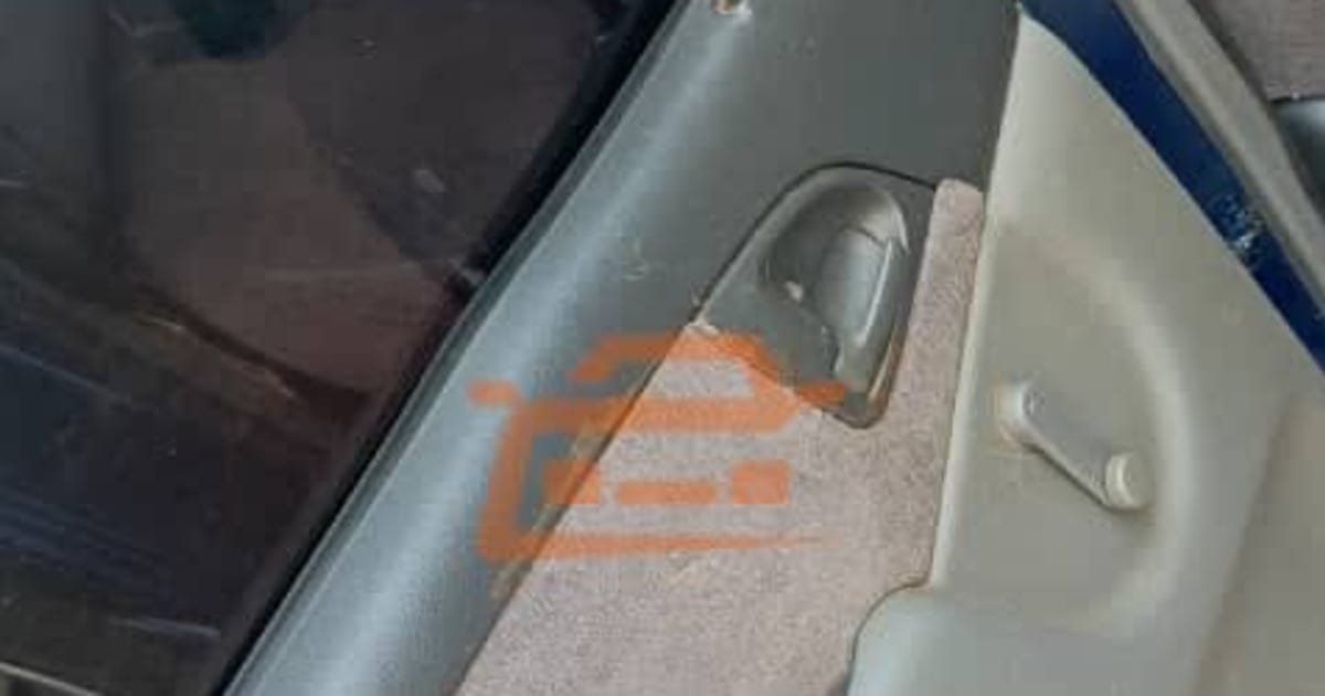 2003 Toyota Yaris à Yaounde — photo 7/7