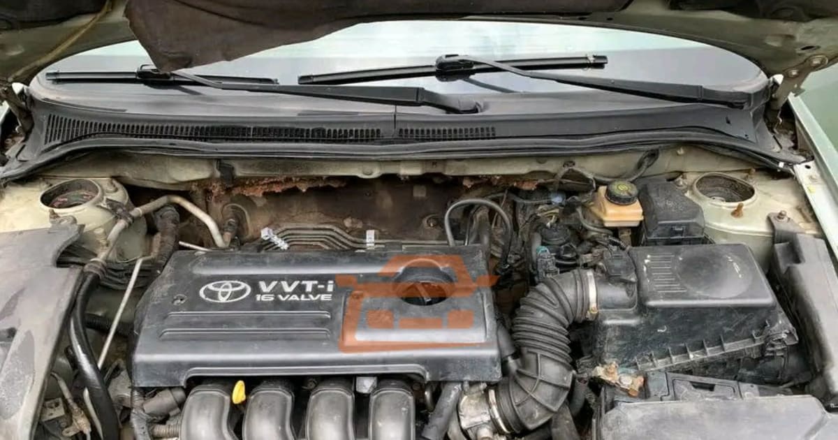 2005 Toyota Avensis à Douala — photo 2/6