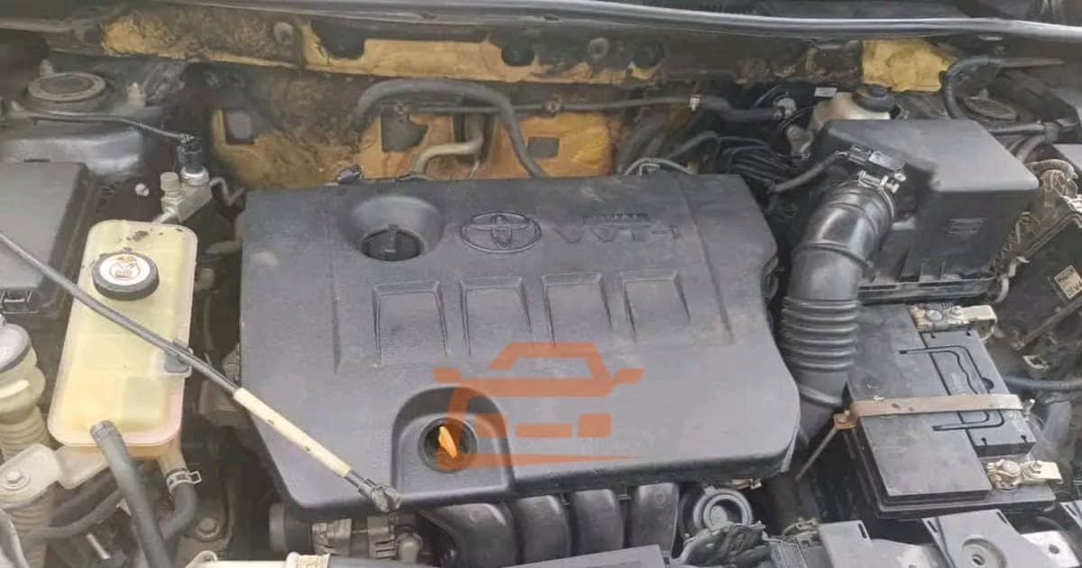 2018 Toyota RAV 4 à Douala — photo 5/6