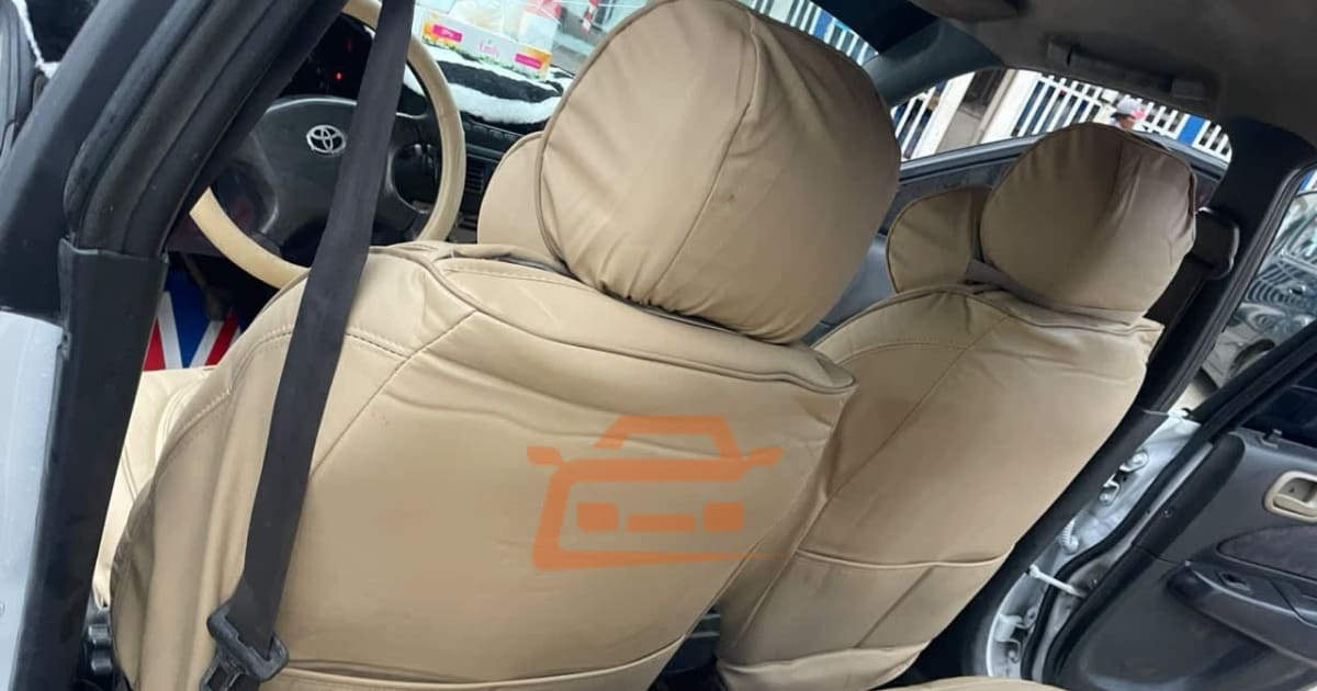 2002 Toyota Corolla à Douala — photo 3/8