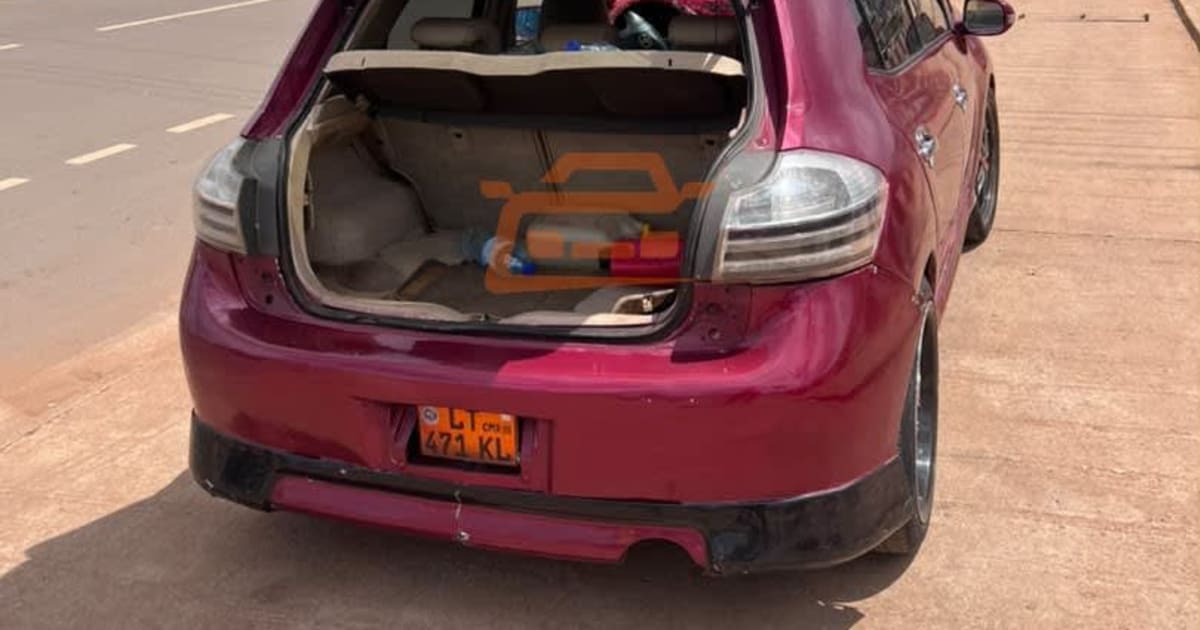 2006 Toyota Auris à Yaounde — photo 5/6