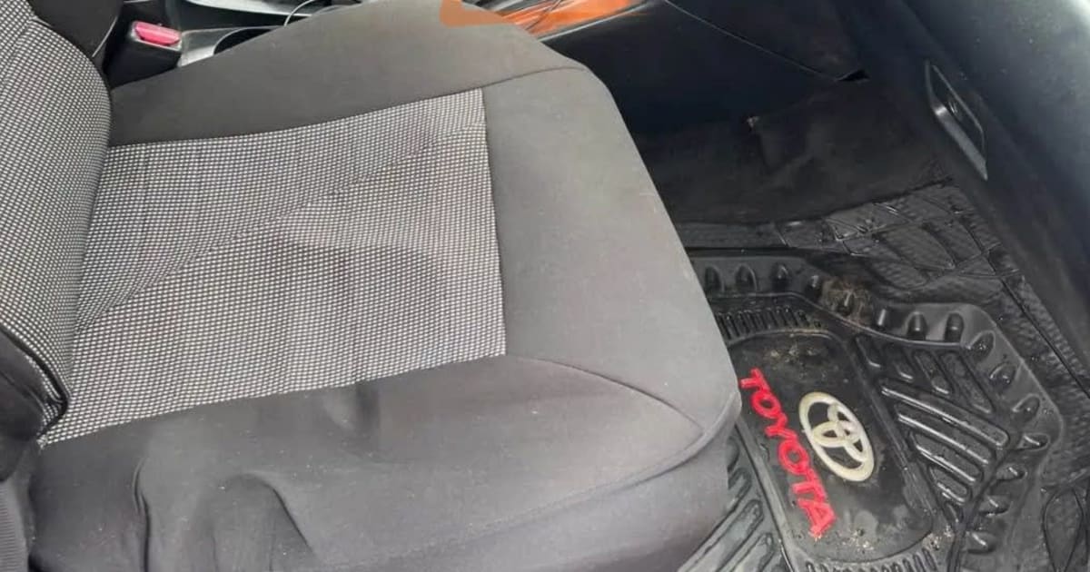 2005 Toyota Corolla à Douala — photo 4/6