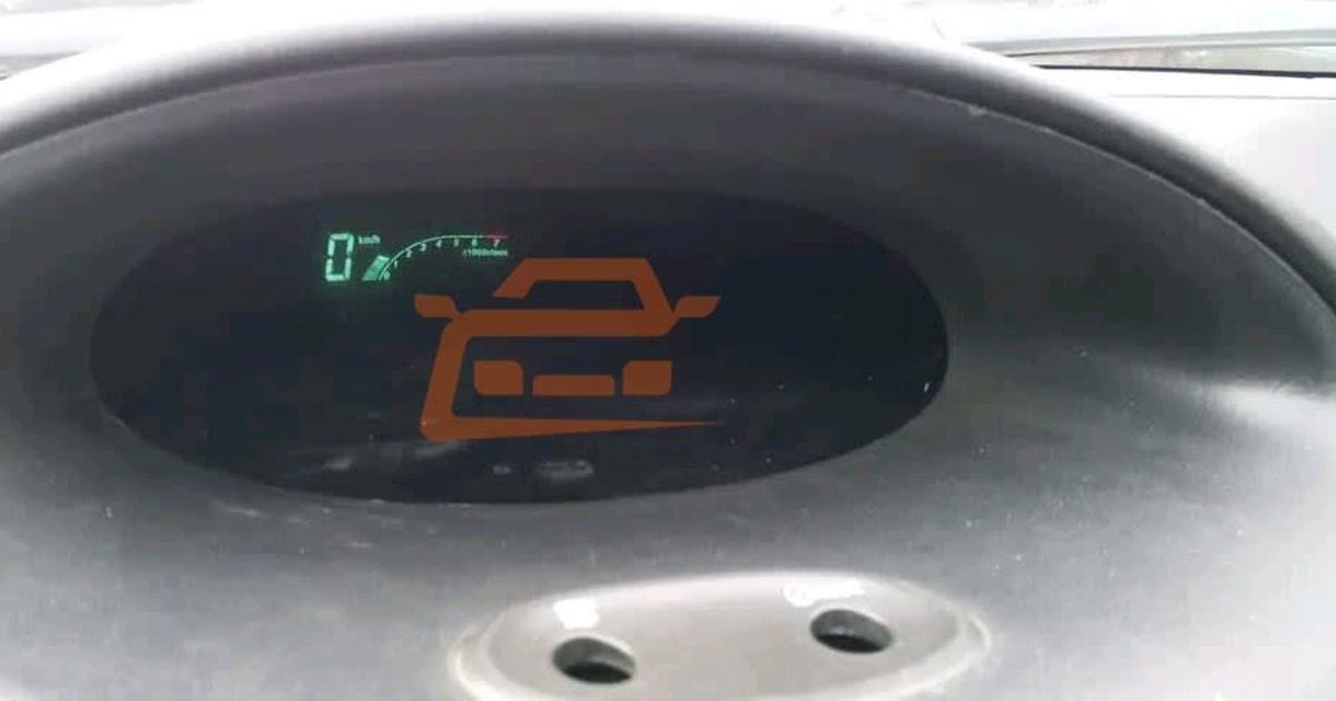 2005 Toyota Yaris à Douala — photo 2/9
