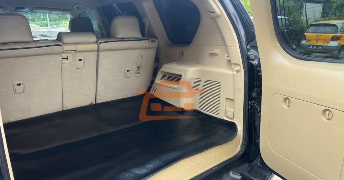 2015 Toyota Land Cruiser Prado à Douala — photo 7/8