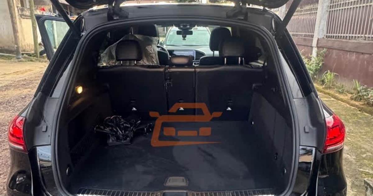 2022 Mercedes-Benz GLE à Douala — photo 5/9