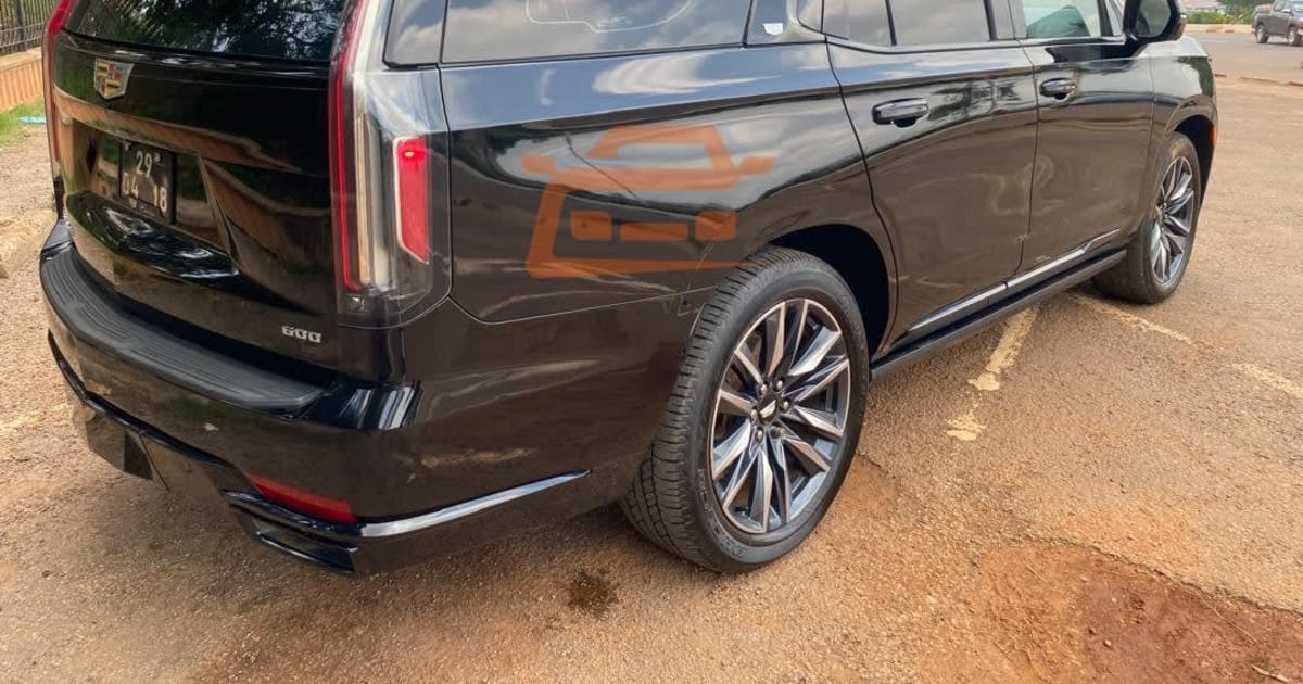 2022 Cadillac Escalade à Yaounde — photo 7/8