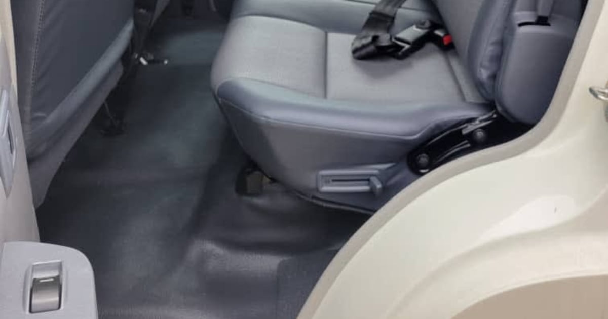 2025 Toyota Land Cruiser 79 à Maroua — photo 5/7