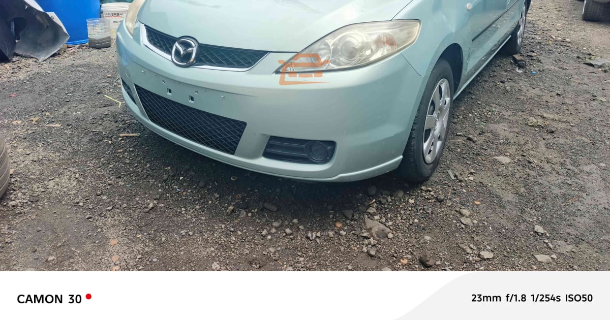 2006 Mazda 5 à Douala — photo 3/9