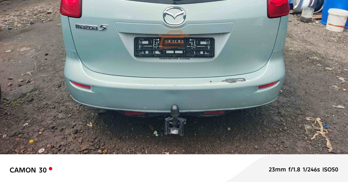 2006 Mazda 5 à Douala — photo 4/9