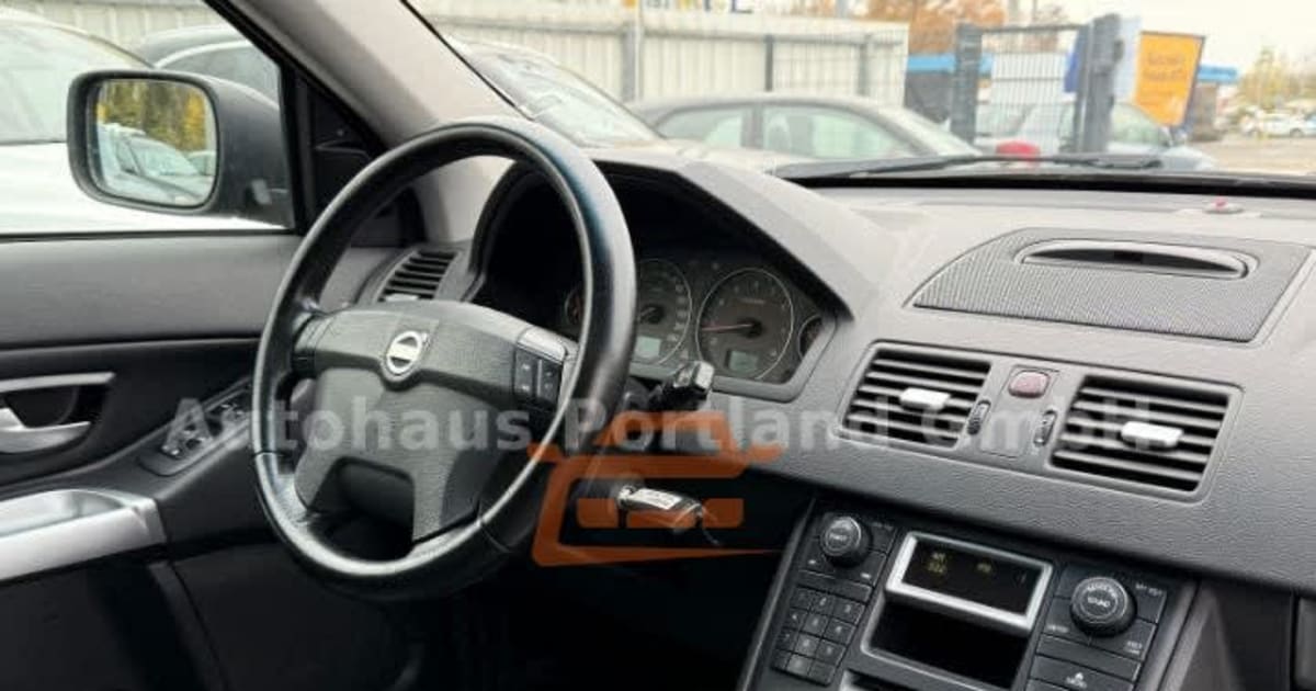 2005 Volvo Xc90 à Hannover, Allemagne — photo 7/9