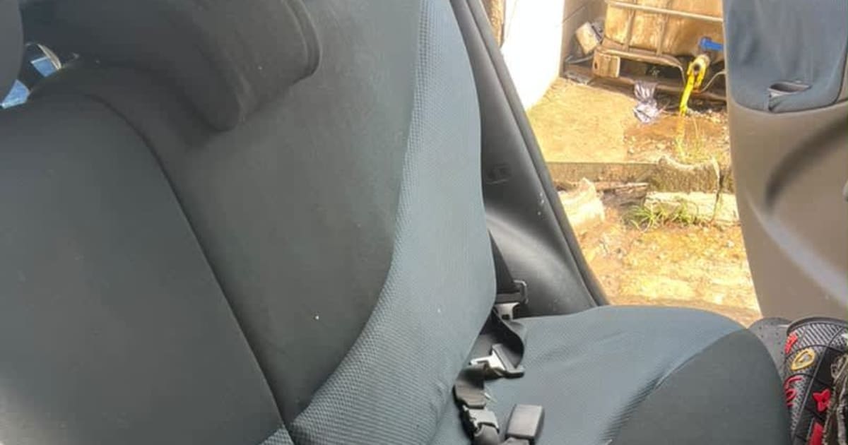 2005 Toyota Yaris à Douala — photo 6/8