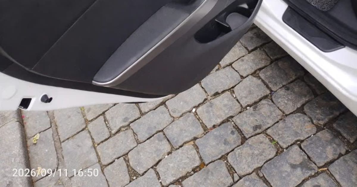 2015 Hyundai Elantra à Douala — photo 7/7
