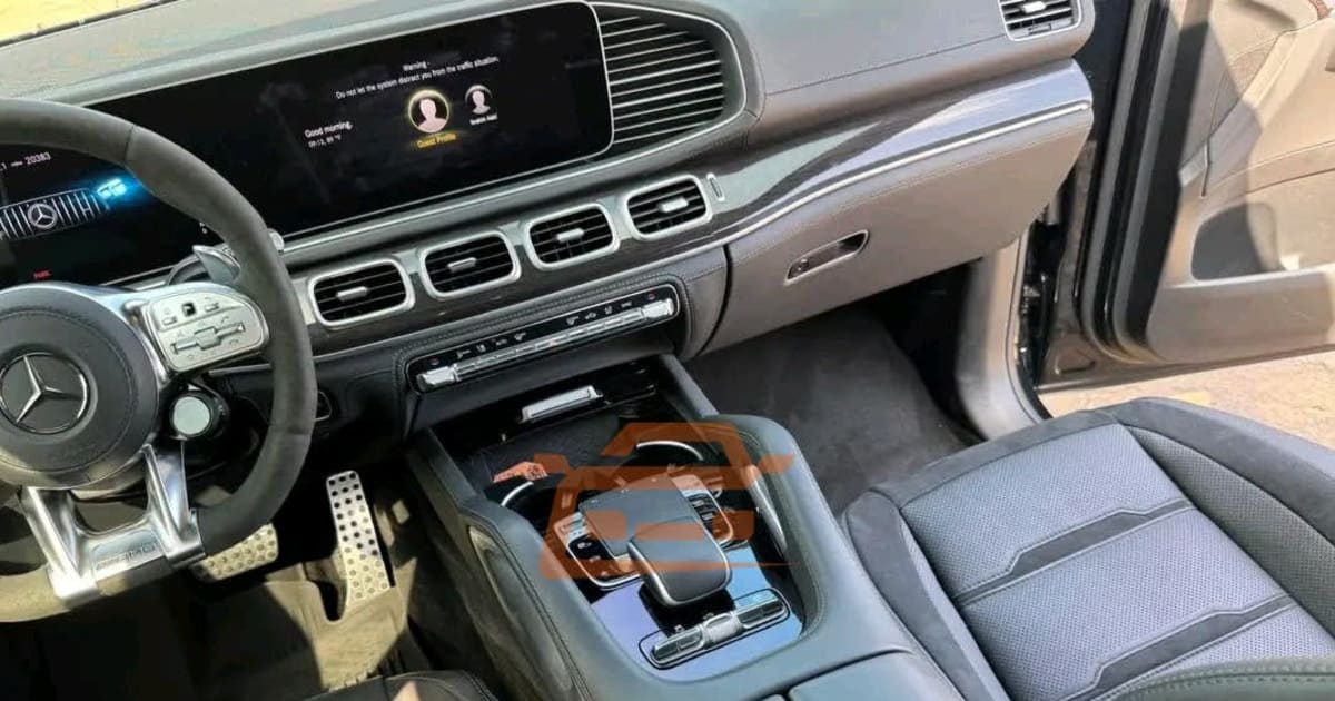 2024 Mercedes-Benz Gle Coupe à Douala — photo 2/6