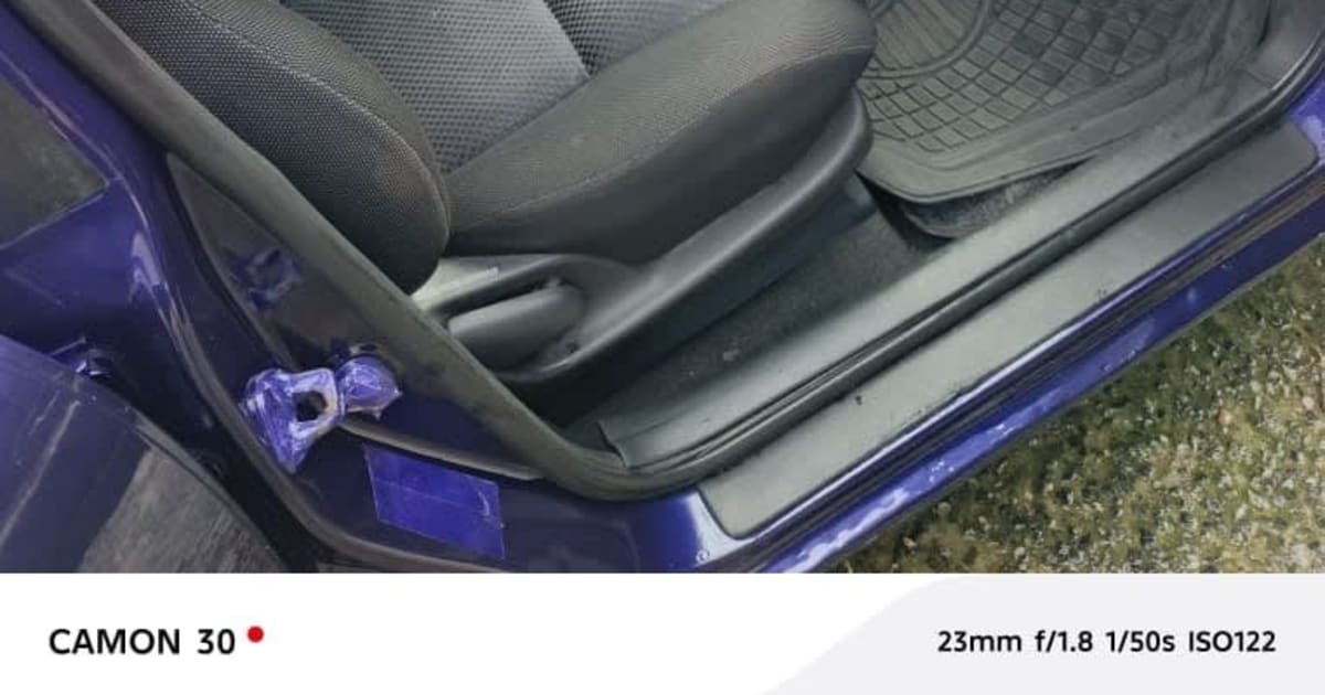 2003 Toyota Corolla Verso à Douala — photo 3/8