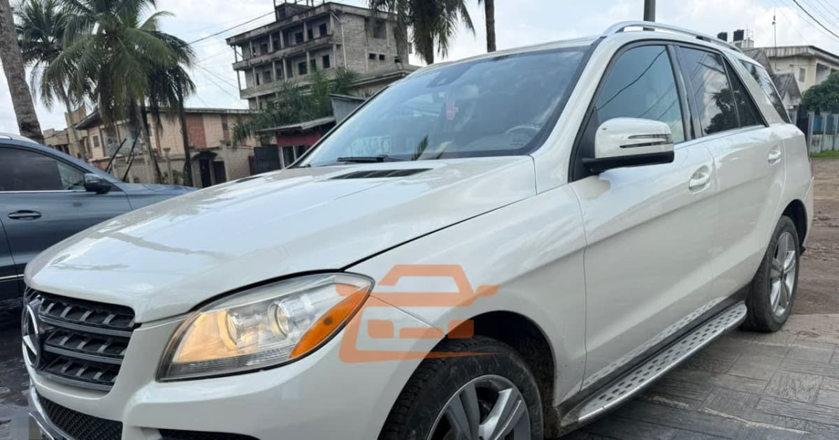 2014 Mercedes-Benz ML-Class à Douala — photo 3/6