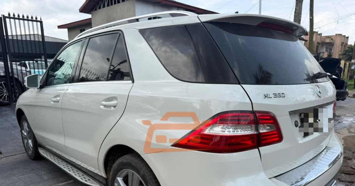 2014 Mercedes-Benz ML-Class à Douala — photo 5/6