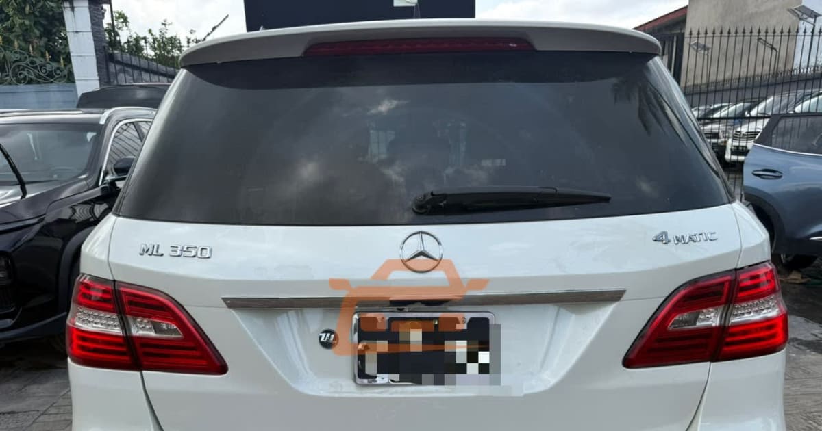 2014 Mercedes-Benz ML-Class à Douala — photo 6/6