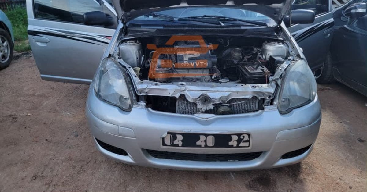 2005 Toyota Yaris à Douala — photo 4/8