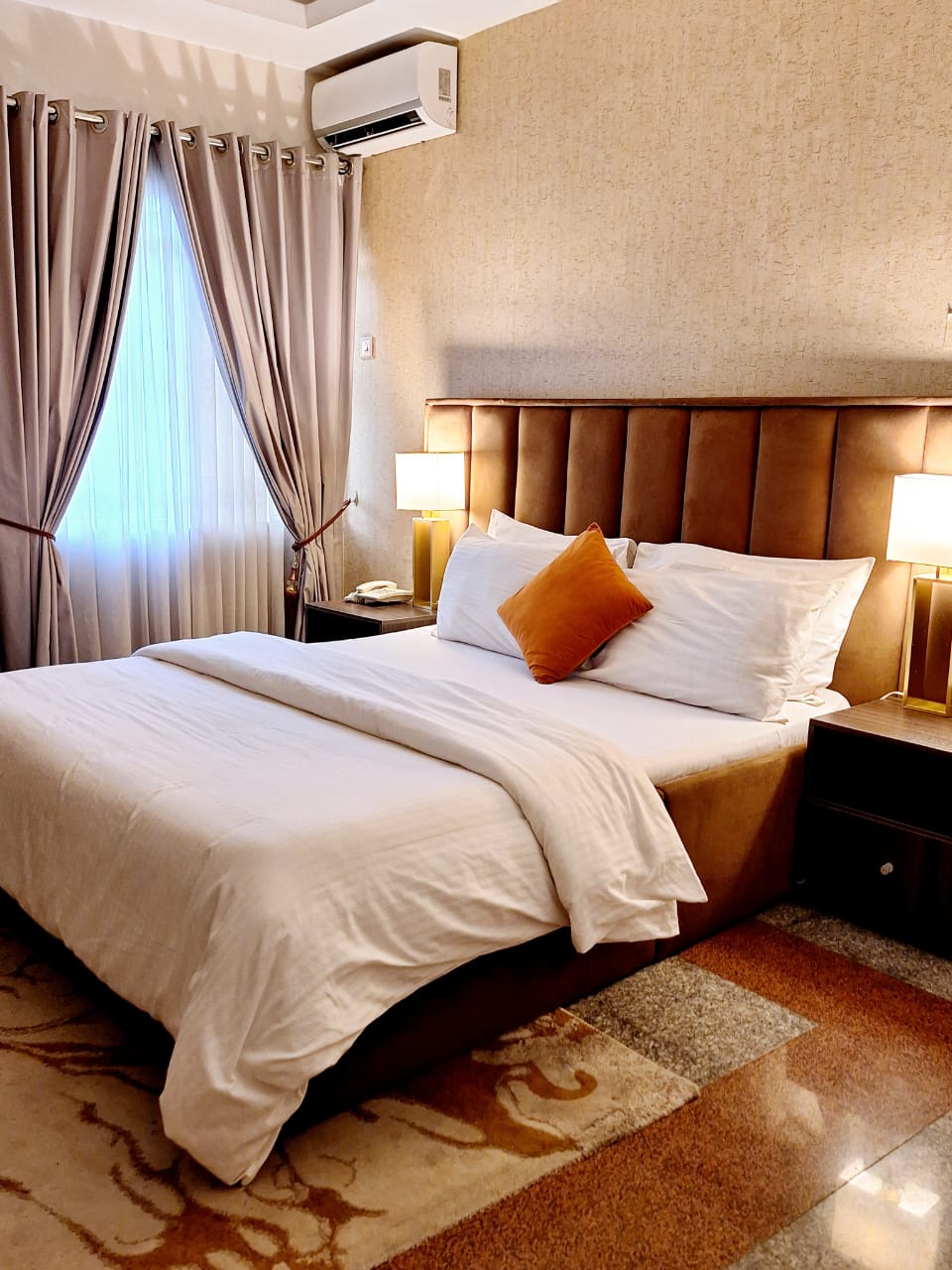 Sephora Standard Room