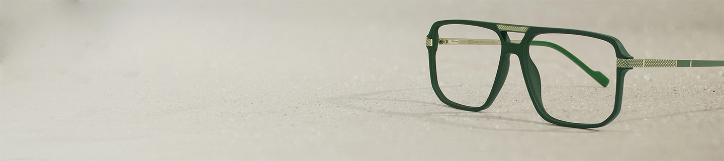 Full-Rim Glasses