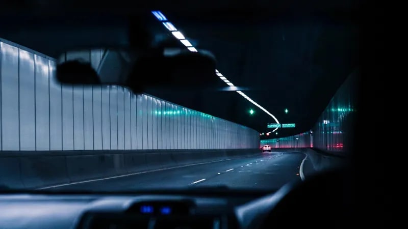 Distraction at its best: Are night driving glasses really necessary? 