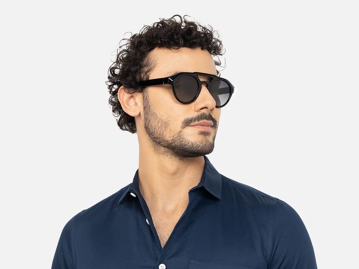 Black Frame Pilot Sunglasses-43