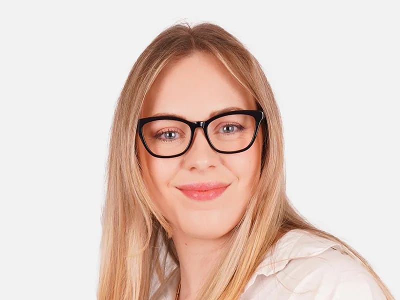 Black Cat Eye Shape Glasses-2