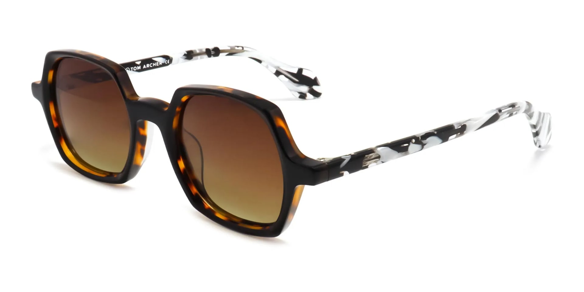 trendy tortoise shell glasses-2