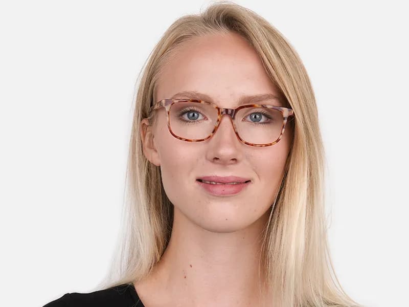 Caramel Tortoise Rectangular Glasses Unisex-2