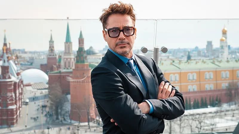 Robert Downey Jr glasses