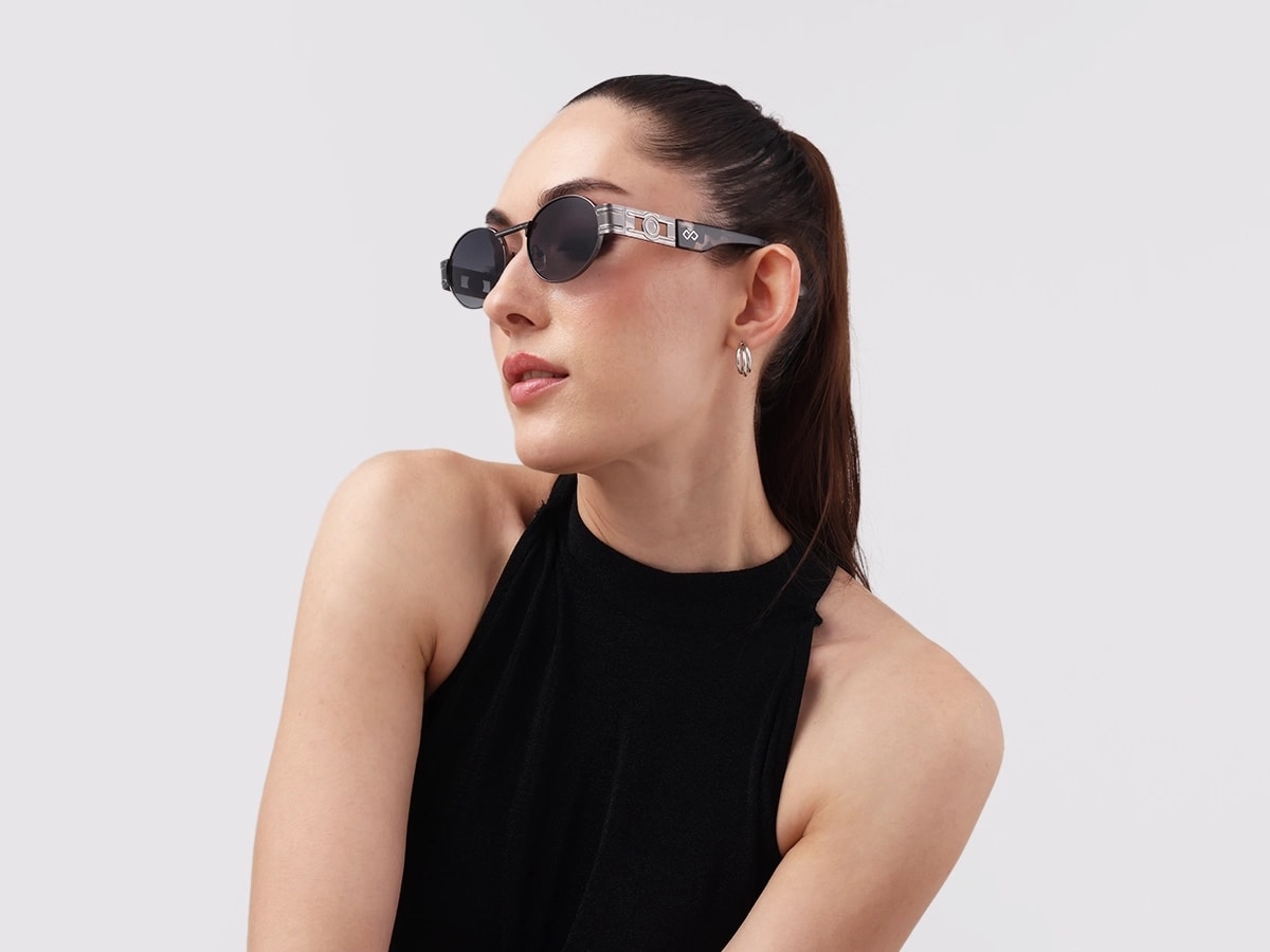 Matte Grey Oval Full Rim Sunglasses 52