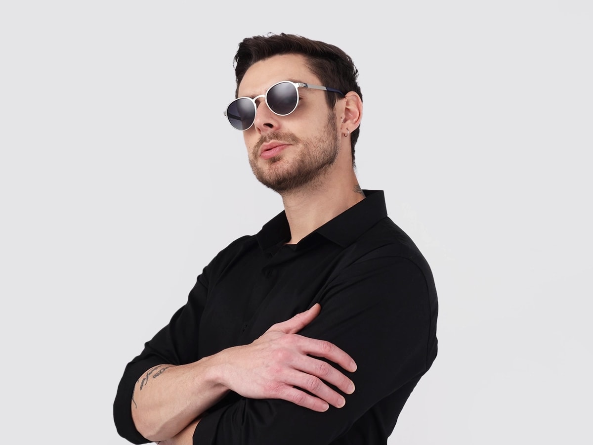 Matte Silver Keyhole Bridge Round Frame Sunglasses 41