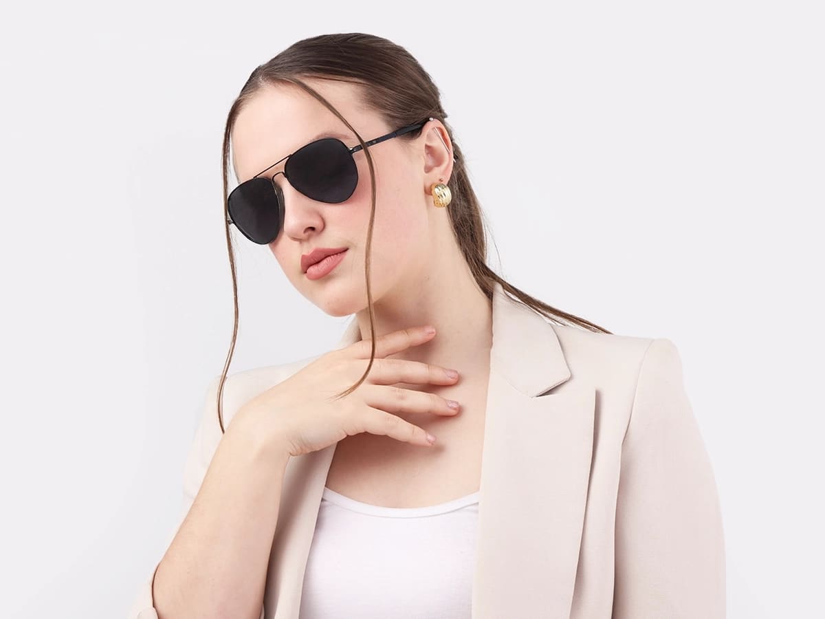 Black Lightweight Metal Pilot Sunglasses 52