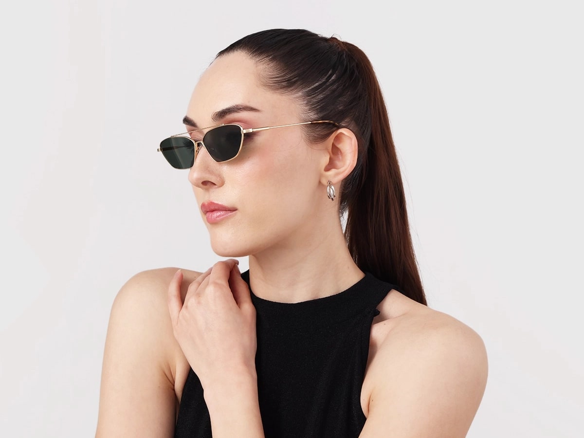 Matte Polished Gold Oval Metal Sunglasses 52
