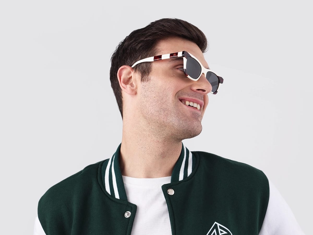 White & Tortoise Square Cat-Eye Sunglasses 43