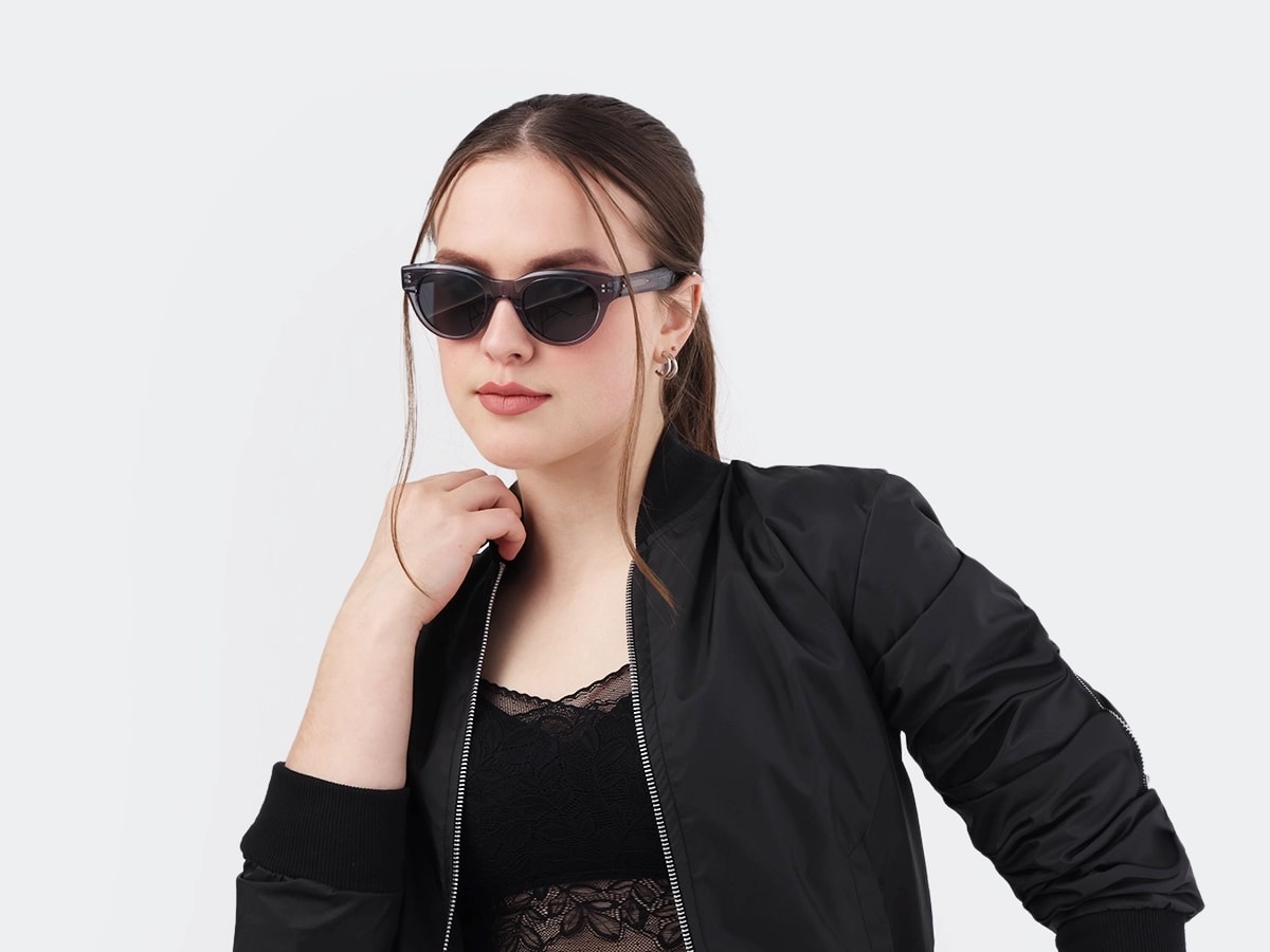 Crystal Blueish Grey Cat-Eye Oval Sunglasses 52