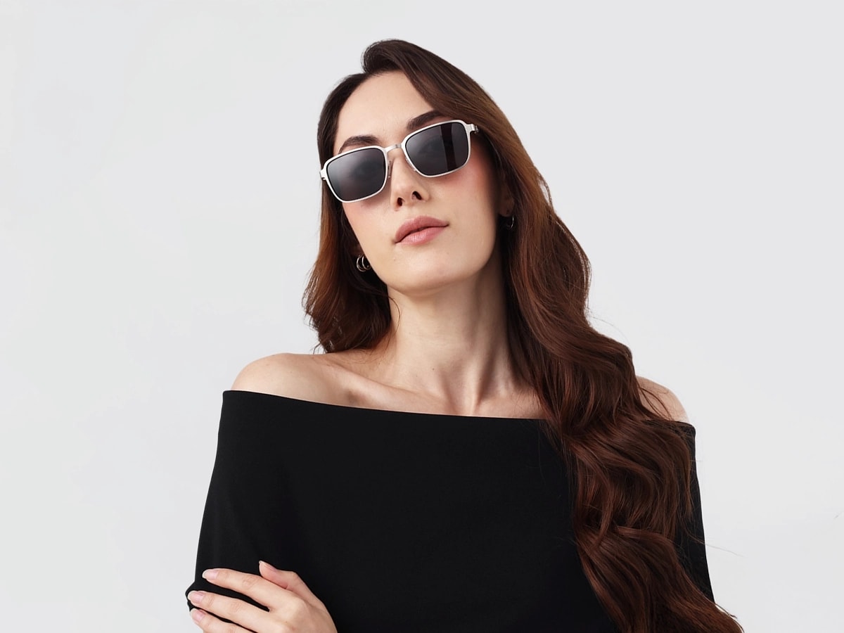 Matte Silver Metal Full-Rim Sunglasses With Nose Pads  51