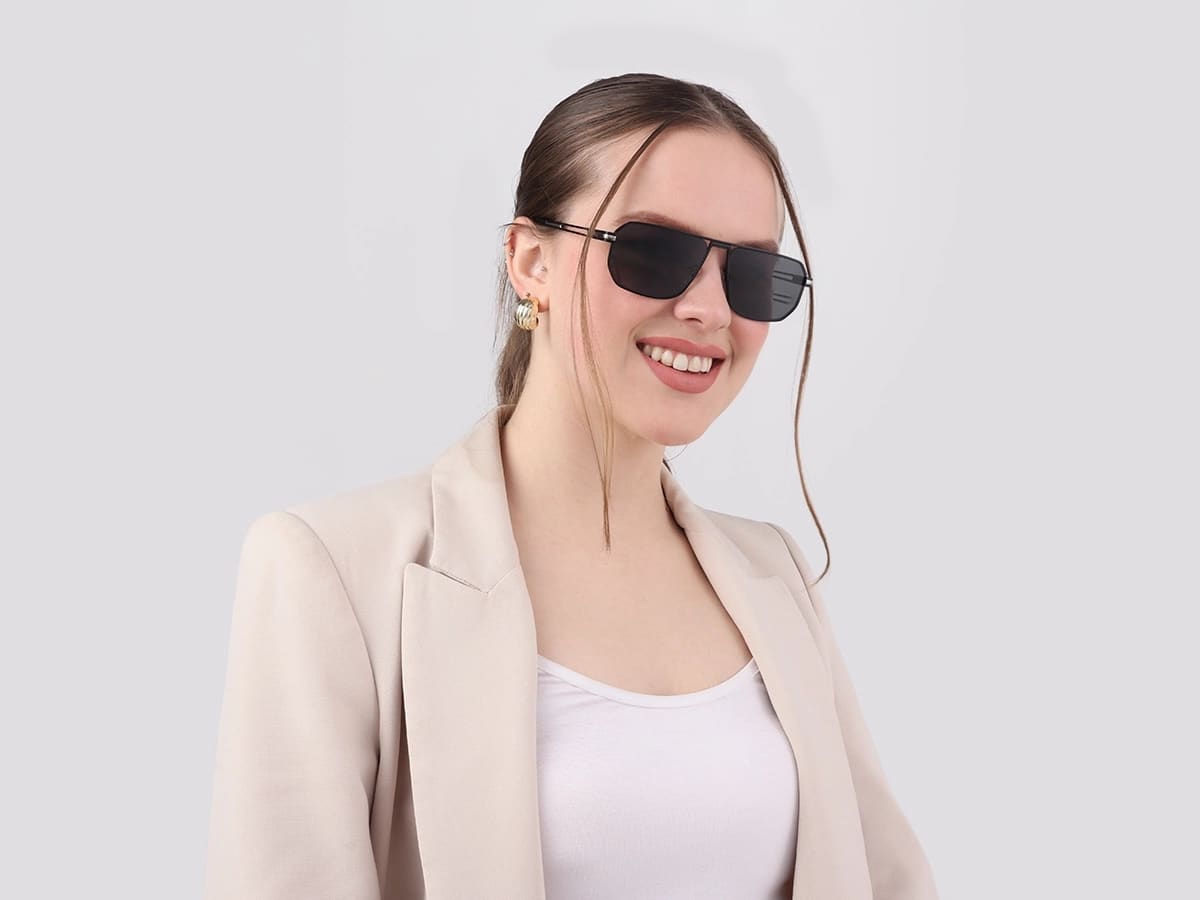 Stylish Black Metal Pilot Sunglasses-51