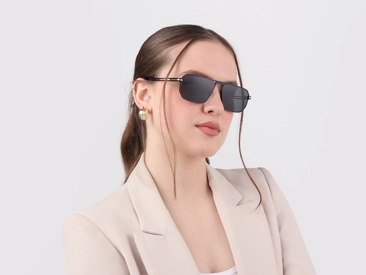 Stylish Black Metal Pilot Sunglasses-53