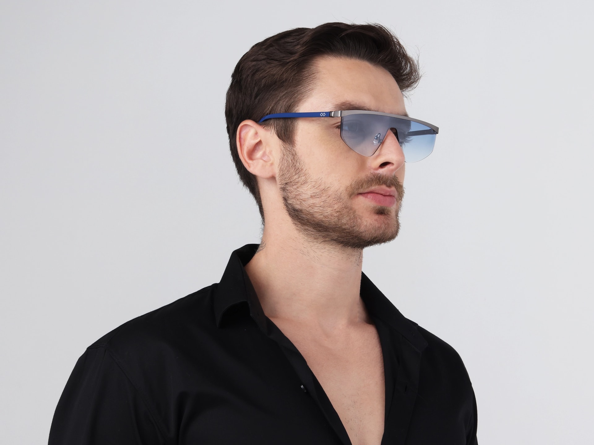 Geometric Blue Gradient Tint Sunglasses