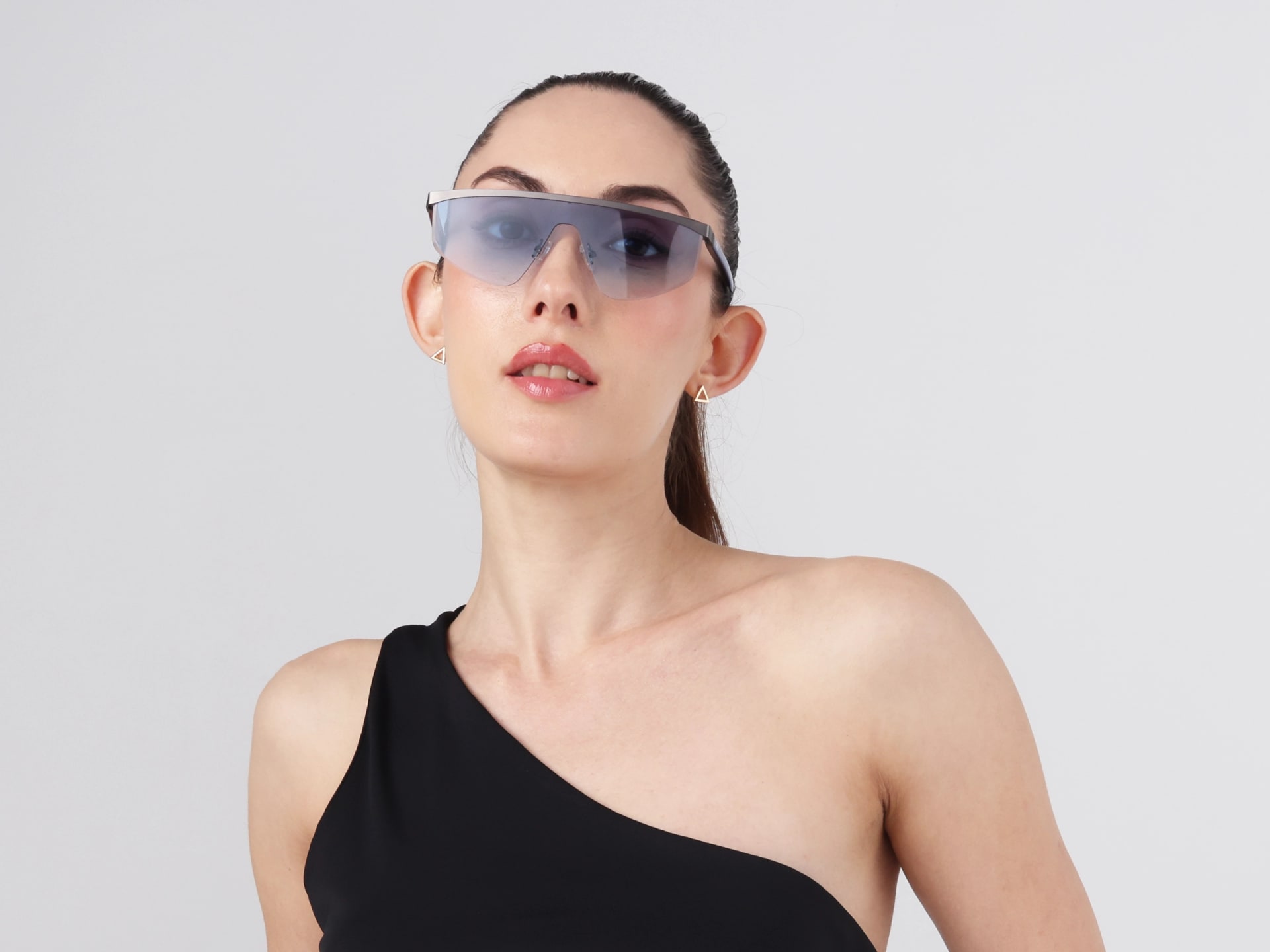 Geometric Blue Gradient Tint Sunglasses