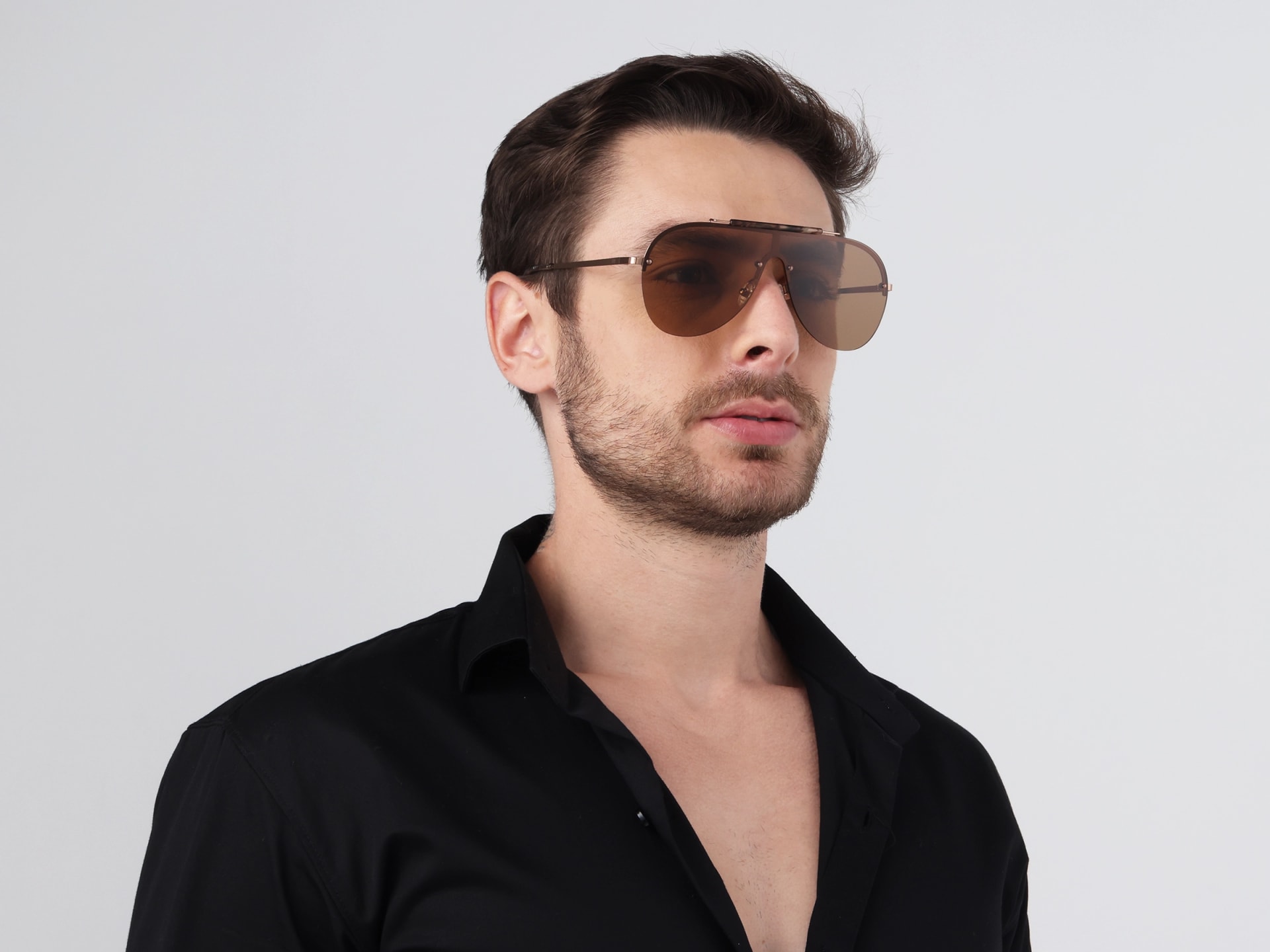 Metal Pilot Brown Gradient Tint Sunglasses
